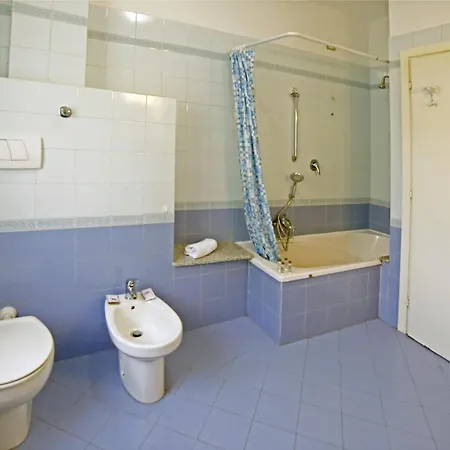 Apartment Du 3 *